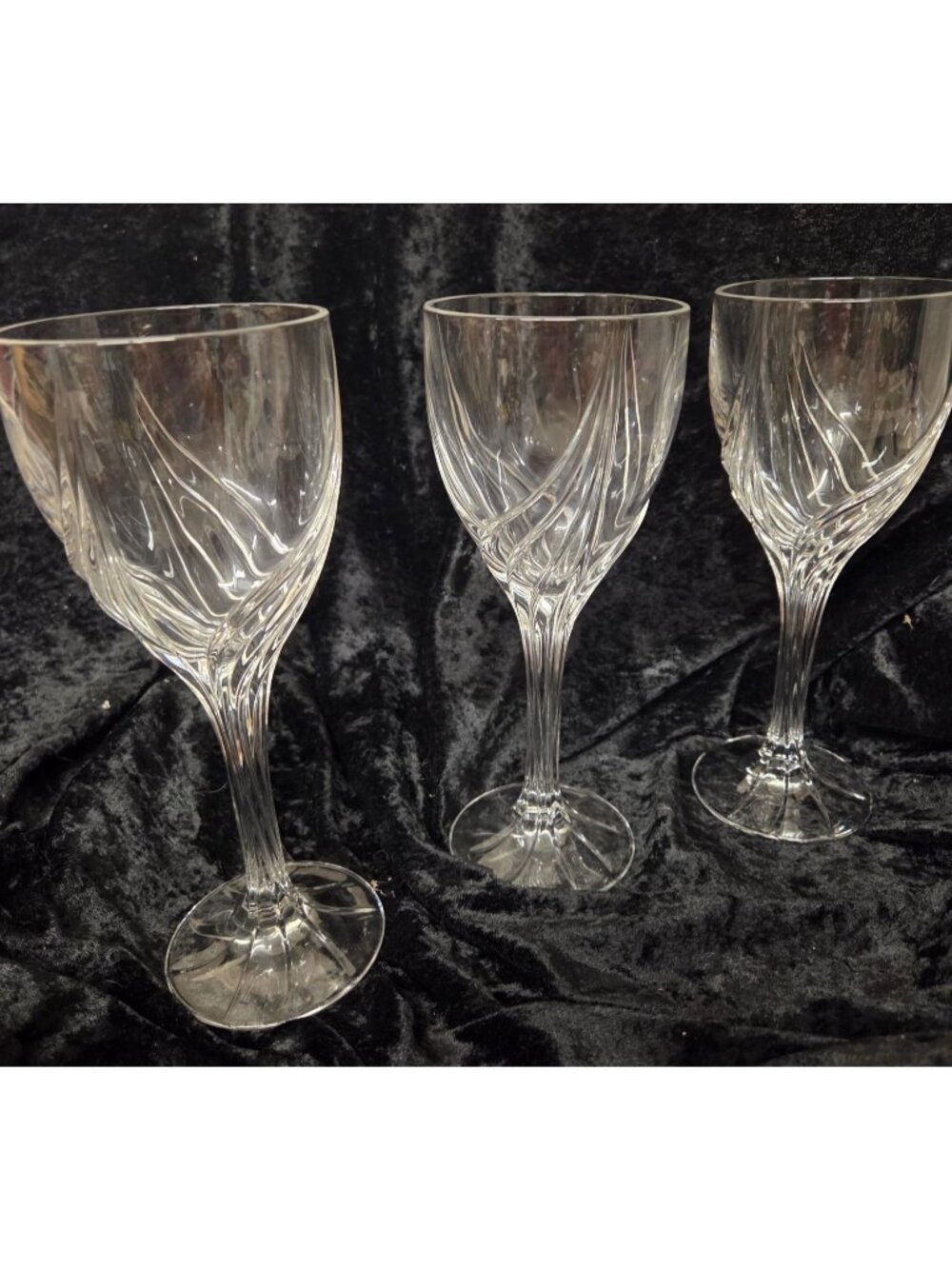 3 Crystal Debut by Lenox Wine Glass Swirl Elegant Stemware